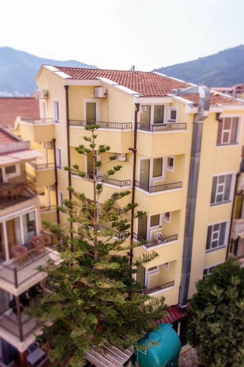 Venera Apartments Budva Extérieur photo